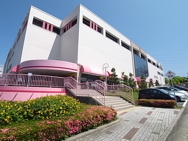スーパー　コープデイズ　神戸北町（スーパー）まで487m