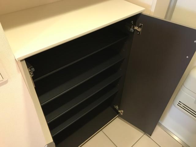 玄関　シューズBOX