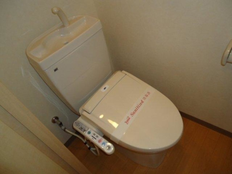 トイレ　図面と現状に相違がある場合には現状を優先