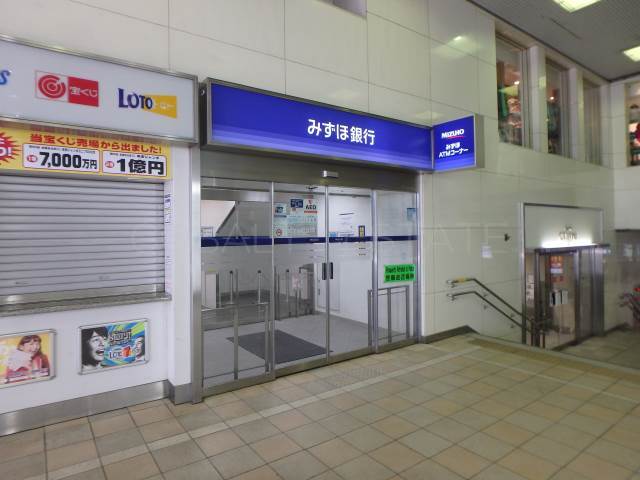 銀行　みずほ銀行 天満橋支店（銀行）まで428m