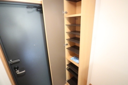 玄関　別部屋参考写真