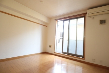 居室・リビング　別部屋参考写真