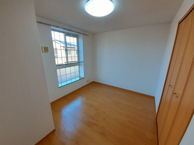 その他部屋・スペース　明るい色調の室内です