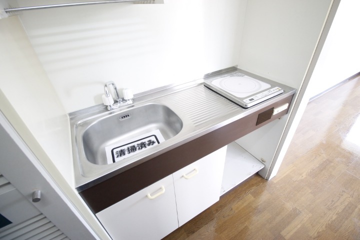 キッチン　※他部屋参考写真