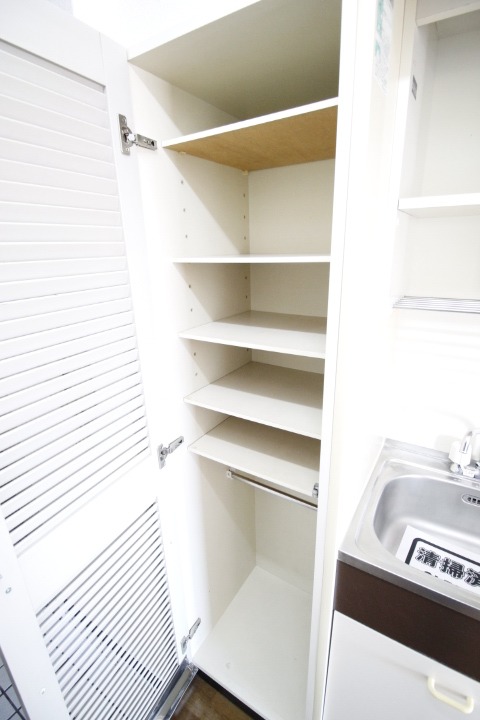 収納　※他部屋参考写真
