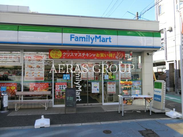 コンビニ　ファミリーマート葛飾高砂三丁目店（コンビニ）まで245m