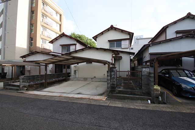 高間町借家の外観写真