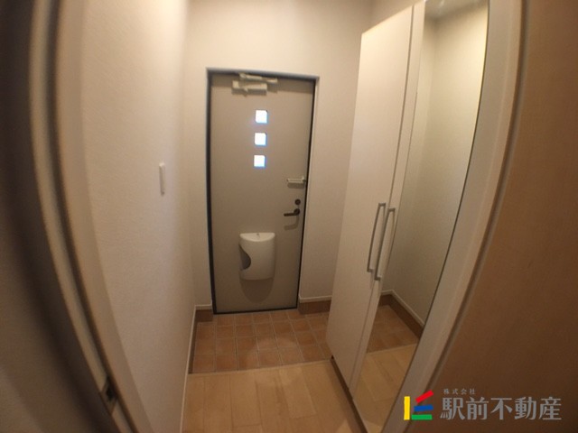 玄関　収納もあります★