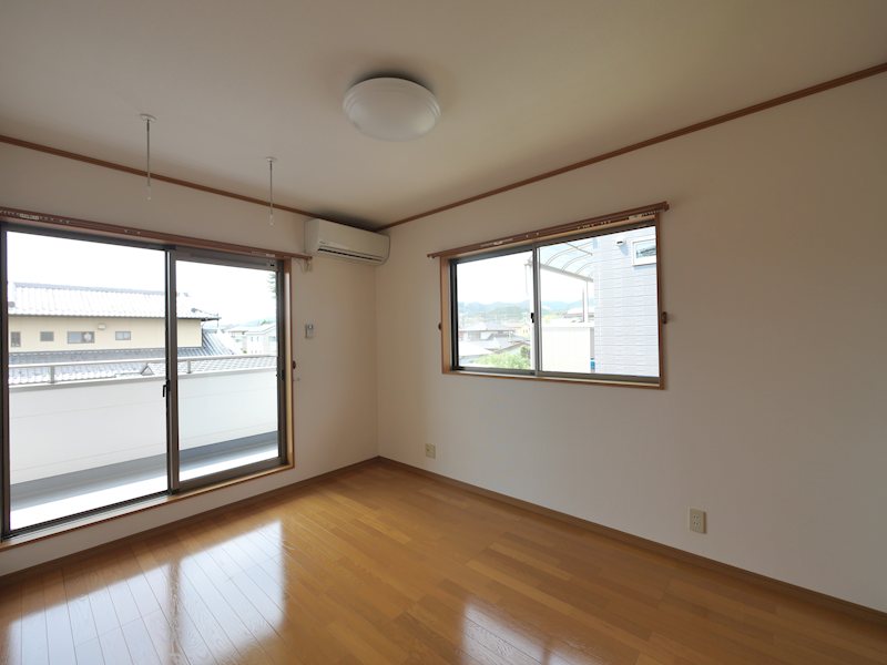 その他部屋・スペース　西側洋室６帖