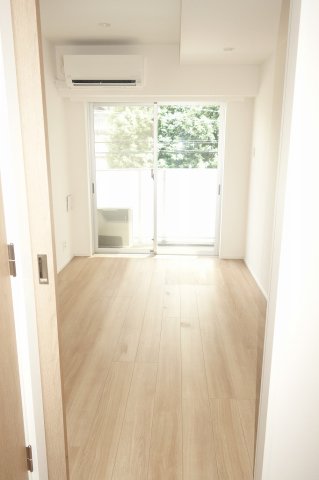 2K Mansion in Toshima, Tokyo — photo 3 of 3