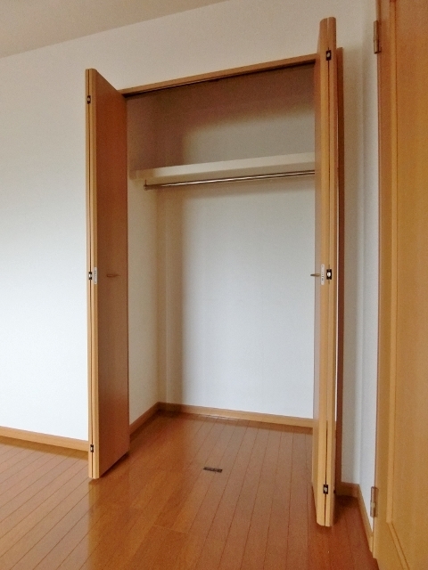 収納　図面と現状に相違がある場合には現状を優先