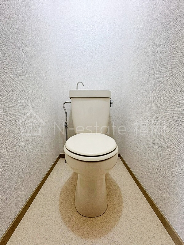 地下鉄空港線 姪浜駅 徒歩14分 4階建 築39年のトイレ写真