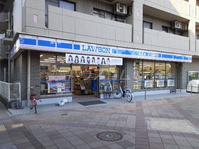 コンビニ　LAWSON　モノレール摂津駅前店（コンビニ）まで202m