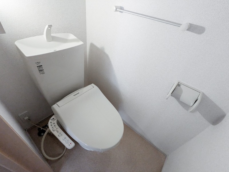 トイレ　図面と現状に相違がある場合には現状を優先