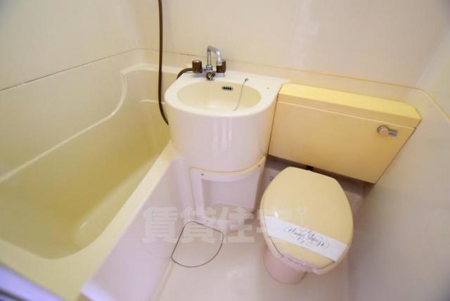 CITY西三国のトイレ写真