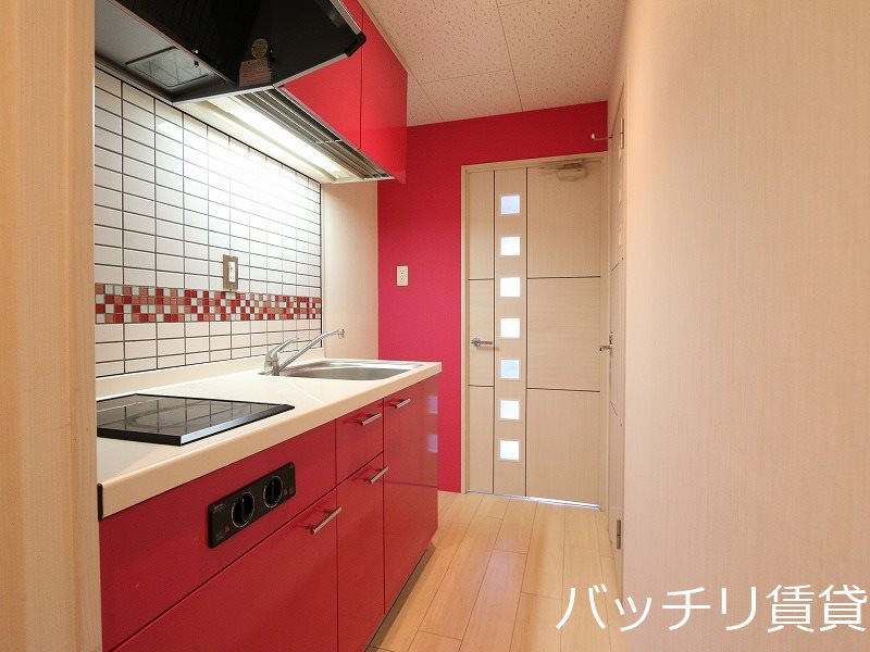 キッチン　画像は別号室イメージの為、現況を優先いたします。