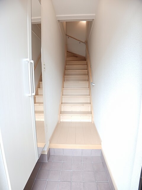 ＪＲ山陽本線 大門駅 徒歩54分 2階建 築18年の玄関写真