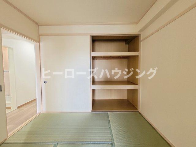 大阪モノレール本線 少路駅 徒歩6分 6階建 築41年の内装写真