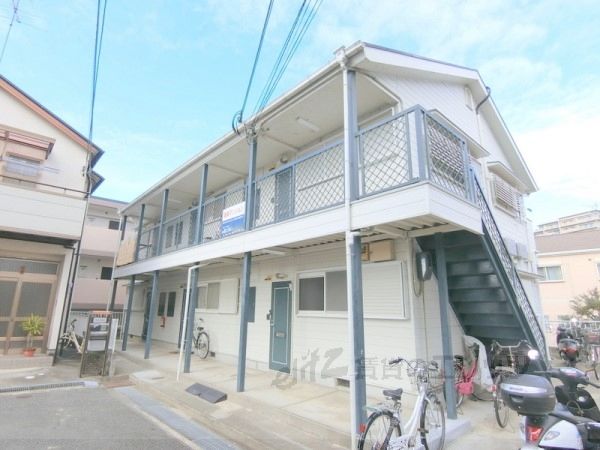 松岡ハイツの外観写真