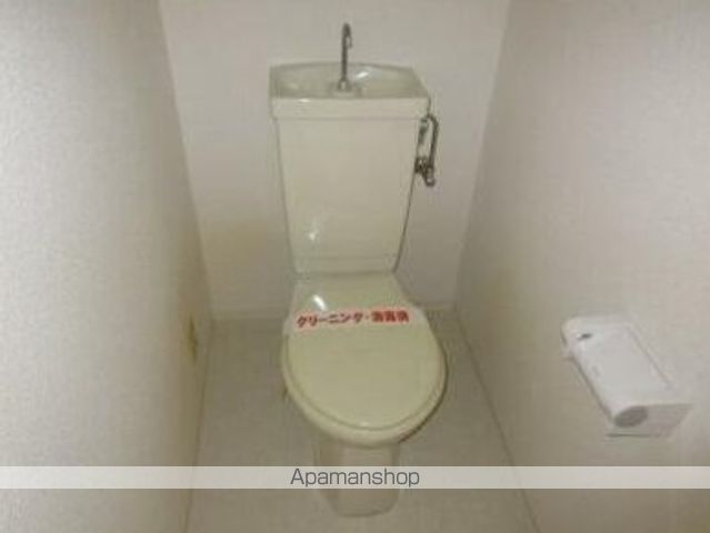 ＪＲ中央線 高円寺駅 徒歩7分 4階建 築39年のトイレ写真