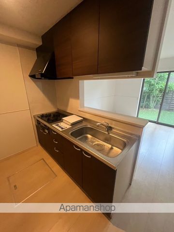 GreenCourt社が丘F棟のキッチン写真