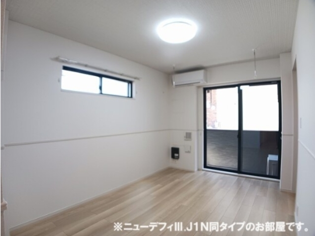 居室・リビング　同施工参考画像