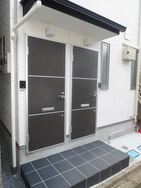 エントランス　★玄関は１階★