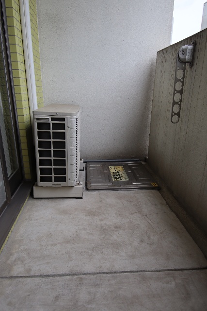 バルコニー　※別室の参考写真の為、現況優先です。