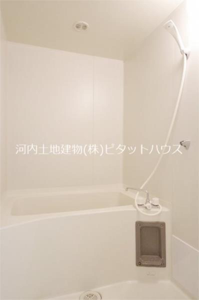 バス・シャワールーム　類似室内