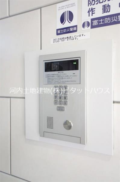 セキュリティ　類似室内