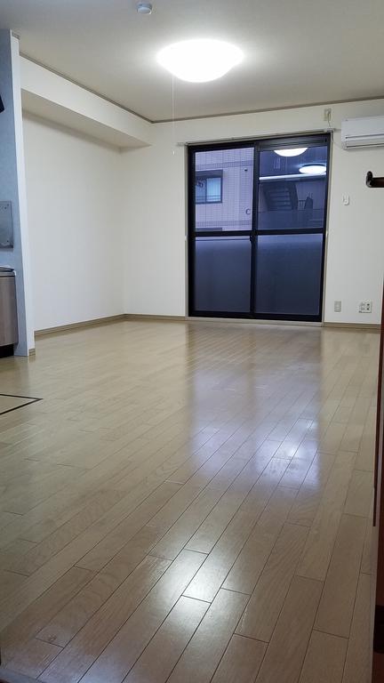 居室・リビング　１２帖のスカッと広いリビング