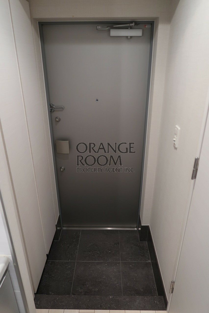 玄関　グラントゥルース本郷