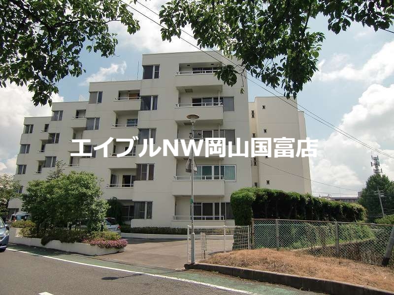 【住吉ビルの建物外観】