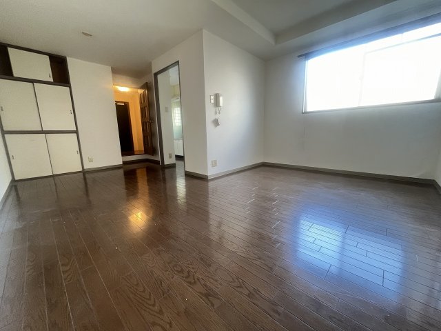 居室・リビング　おしゃれな居間です