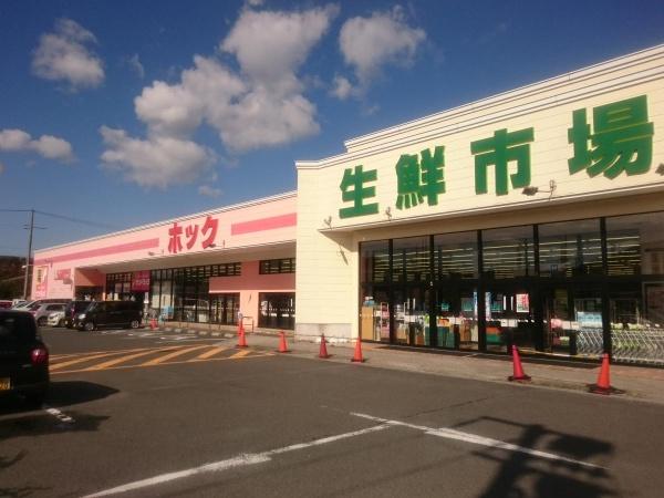 【松江市東出雲町揖屋のアパートのスーパー】