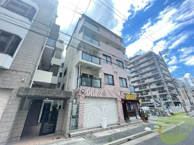 【神戸市兵庫区塚本通のマンションの建物外観】