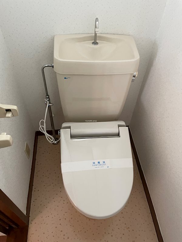 【厚木市及川のマンションのトイレ】