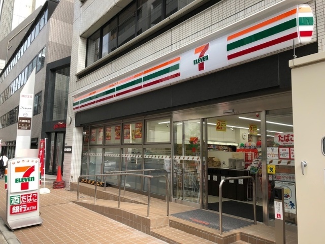 【大阪市中央区道修町のマンションのコンビニ】