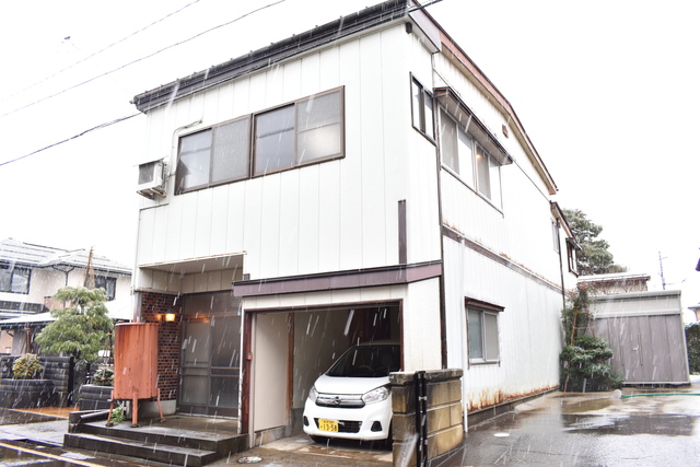 南城町戸建の建物外観