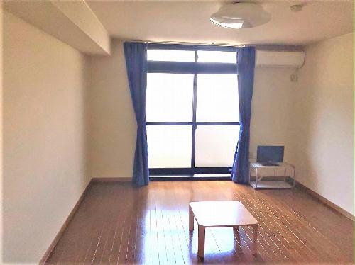 居室・リビング　設備仕様は号室により異なる為、現況を優先致します。