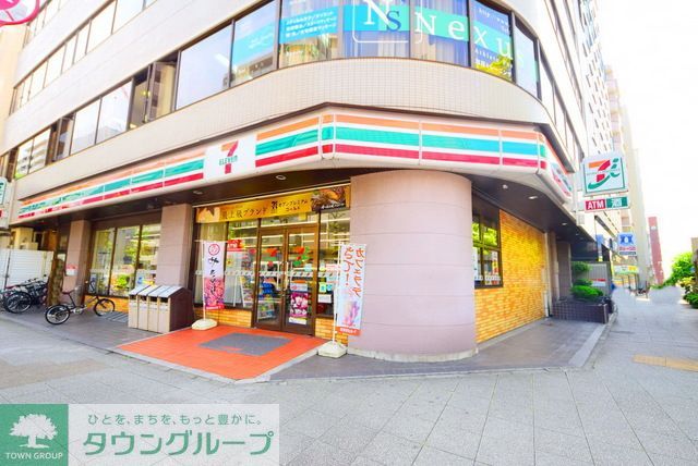 【横浜市中区伊勢佐木町のマンションのコンビニ】