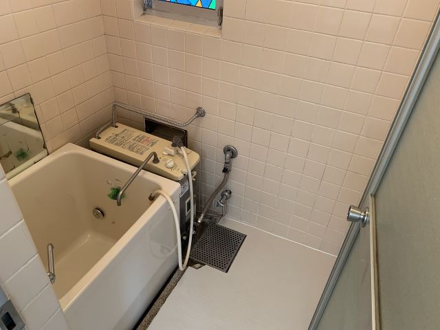 バス・シャワールーム