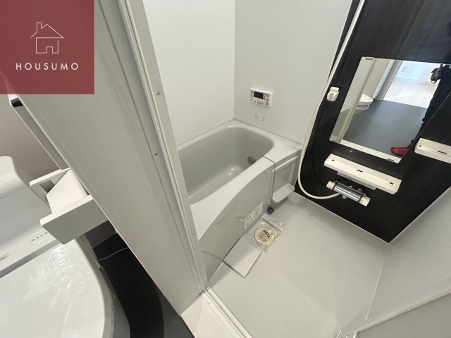 バス・シャワールーム　同施工会社・同型モデルの室内です。（参考写真・イメージ写真）