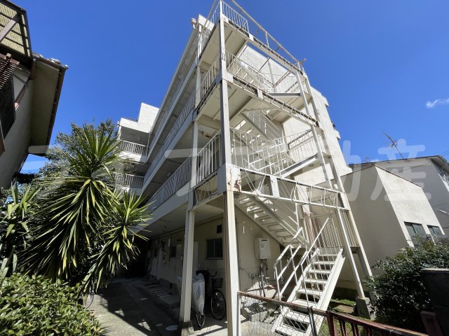 建物外観　おしゃれな外観です