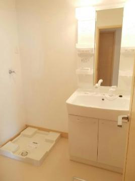 洗面設備　洗髪洗面化粧台