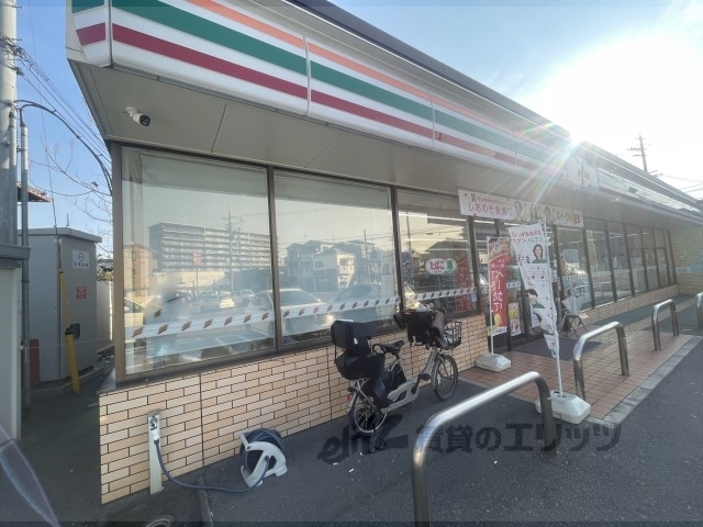 コンビニ　セブンイレブン東大阪長田２丁目（コンビニ）まで160m