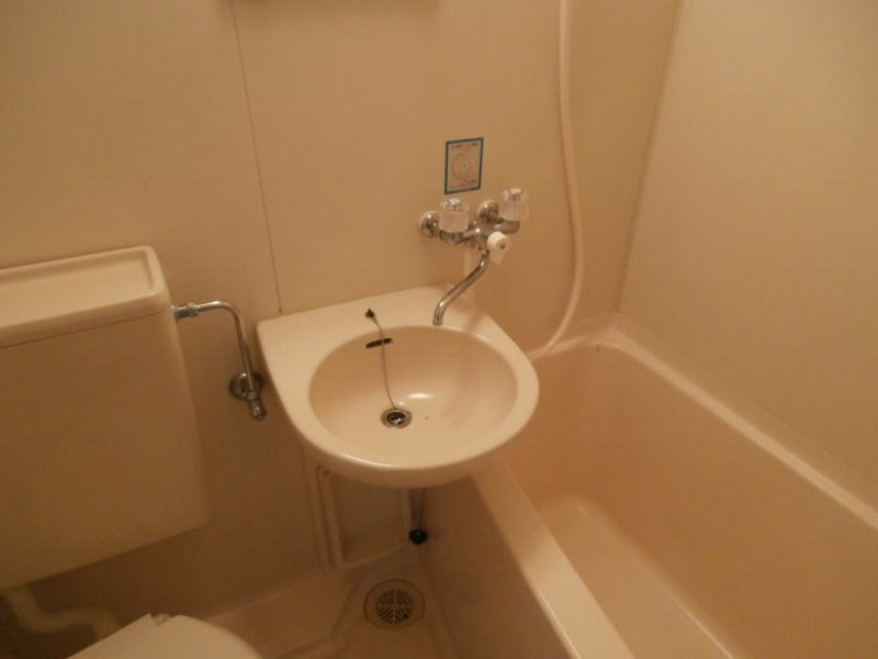 洗面設備　同仕様