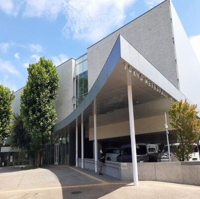 図書館　都立多摩図書館（図書館）まで900m