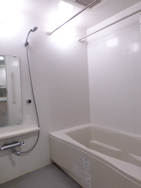 バス・シャワールーム　バス※別部屋参考写真