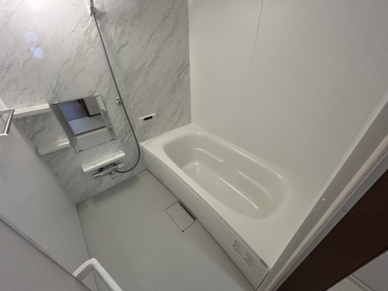バス・シャワールーム　ゆったり1坪バス